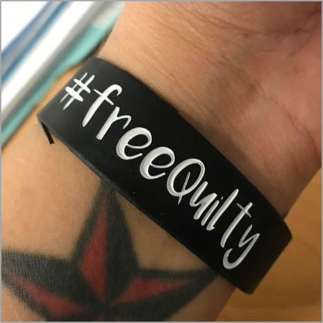 Free Quilty Wristband Square